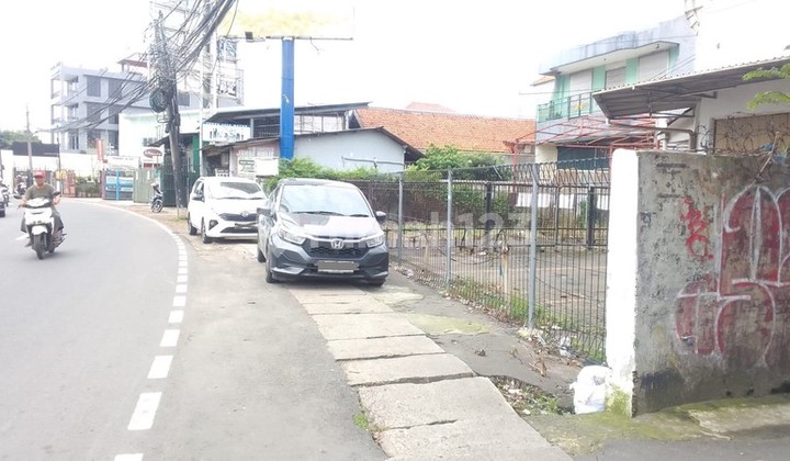 Bangunan Komersial Lahan Tanah 790 M2, Lokasi Ramai Usaha, di Jalan Raya Bogor, Kramat Jati, Dijual Dibawah NJOP Bangunan Komersial Lahan Tanah 790 M2, Lokasi Ramai Usaha, di Jalan Raya Bogor, Kramat Jati, Dijual Dibawah NJOP