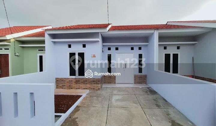 Rumah 1 Lantai yang Nyaman dan Bebas Banjir Rumah 1 Lantai yang Nyaman dan Bebas Banjir