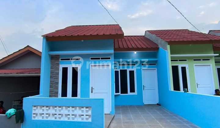 Rumah Baru Akses Mobil Nyaman dan Strategis Rumah Baru Akses Mobil Nyaman dan Strategis