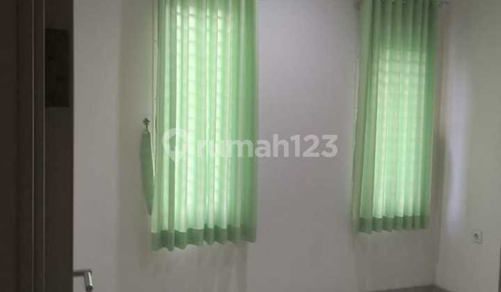 House For Sale Lokasi di Cluster Thomson Summarecon 2