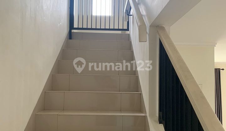 For Sale Ready-to-Occupy House Located in Suvarna Sutera, Cikupa 2