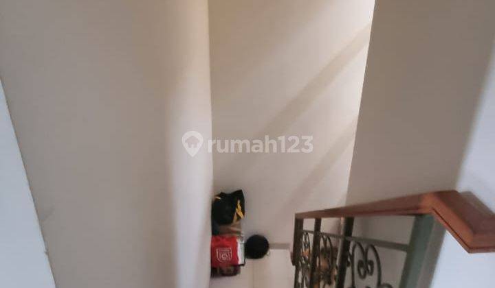 di jual Rumah Bagus Semi Furnished Gading Serpong Elista Village, Tangerang 2