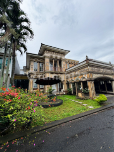 For Sale Fast !! Beautiful House in The Green, BSD, Semi Furnished 2