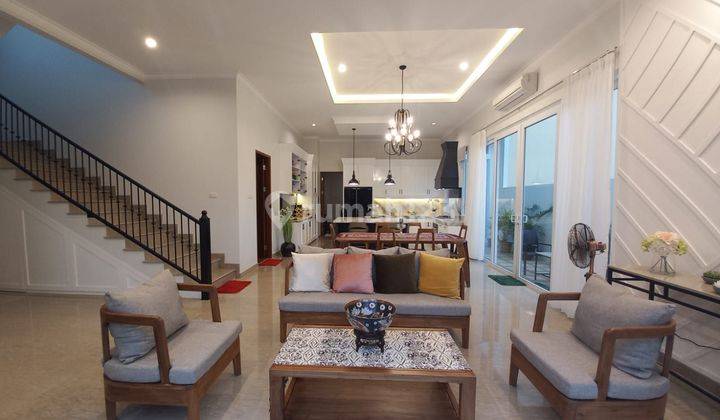 Rumah Bangunan Mandiri American Barn Style Di The Eminent Bsd City 2