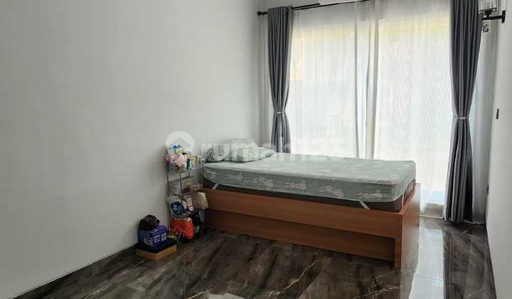 House For Sale: Cluster Crystal Summarecon Gading Serpong 2