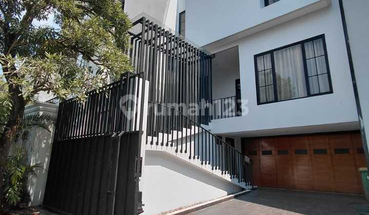 For Sale Villa Anggrek Ii Pondok Indah, High Spec, Full Furnished For Sale Villa Anggrek Ii Pondok Indah, High Spec, Full Furnished