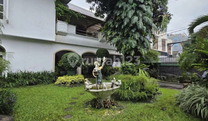 Rumah, 1 Lantai, di Tebet,