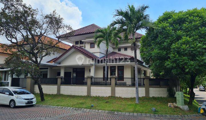 Rumah Hoek Second Like New Unfurnished Graha Family 2