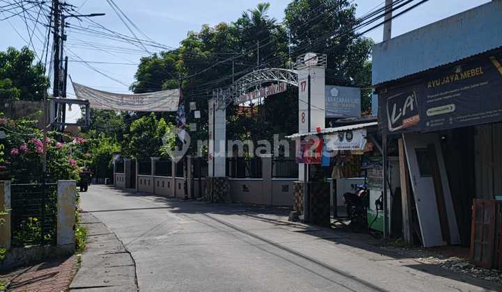2.5-Story Shop, Zero Setback on Main Road, Gadung Wage Taman Sidoarjo 2.5-Story Shop, Zero Setback on Main Road, Gadung Wage Taman Sidoarjo