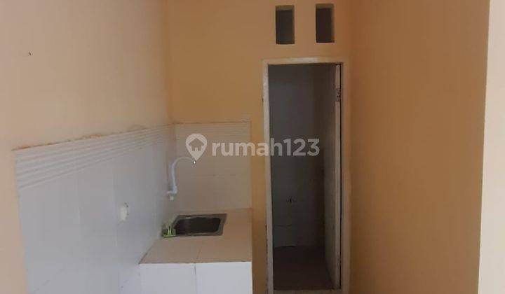 Disewakan Rumah Nyaman Dan Aman, Daerah Beji Depok, Bisa Per 3 Bulan  1
