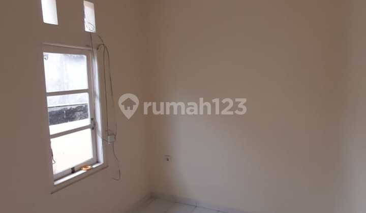 Disewakan Rumah Satu Kamar Di Jl Bambon, Depok. Bisa Per 3 Bulan. 8