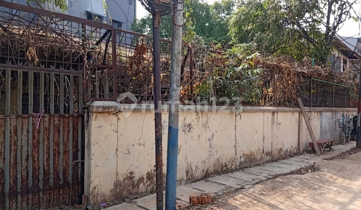 Jual Cepat Bu Rumah Tua Hitung Tanah di Jelambar