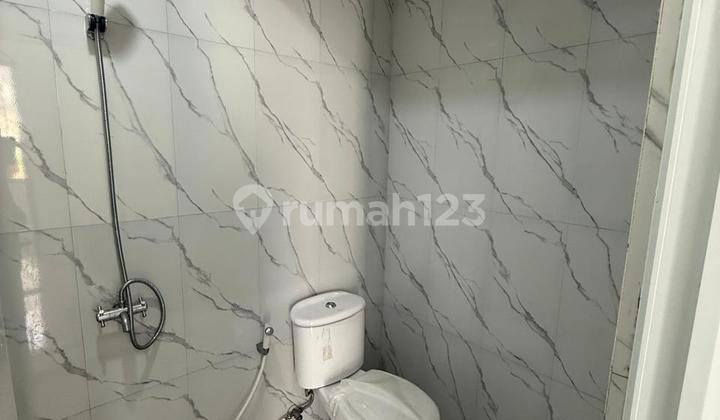 Rumah Modern 2 Lantai di Limo Depok Rumah Modern 2 Lantai di Limo Depok