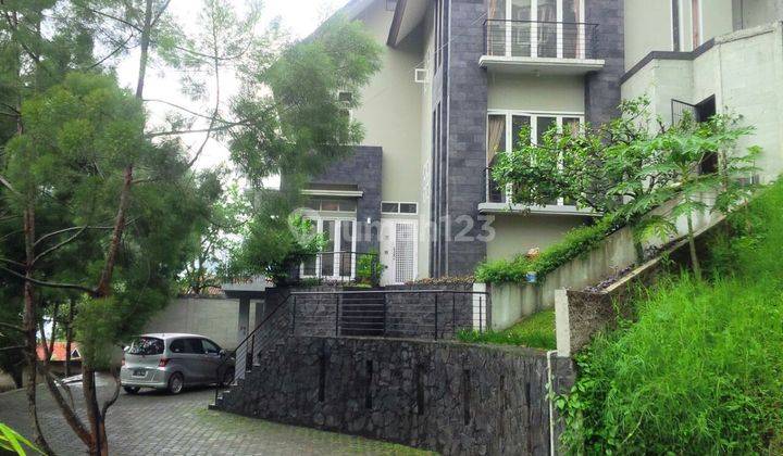 Dijual Rumah Villa Di Dago Pakar Furnished  1