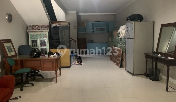 Shop House for Sale on Cikoneng Street Near Bojongsoang 2