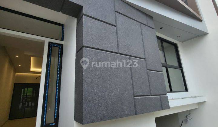 Ip2393 Rumah Baru Komplek Kavling Polri Jelambar Lokasi Nyaman 2