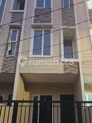 Ip2535a Rumah Duri Kepa Lokasi Tidak Pernah Banjir 1