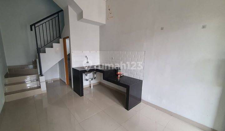 Ip2477 Rumah Semi Furnish Sunrise Kedoya Bebas Banjir 1