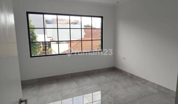 Ip2811 Rumah Baru Dalam Komplek Duri Kepa  2