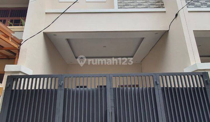 Ip2677 Rumah Tanjung Duren Lokasi Strategis