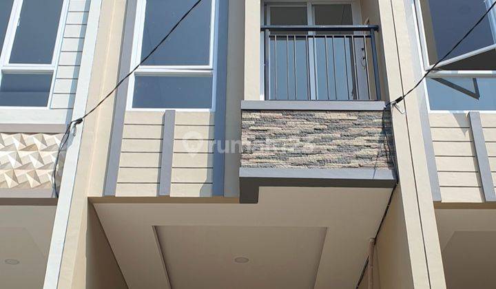 Ip2623 Rumah Baru Lokasi Strategis Komplek Tomang 1