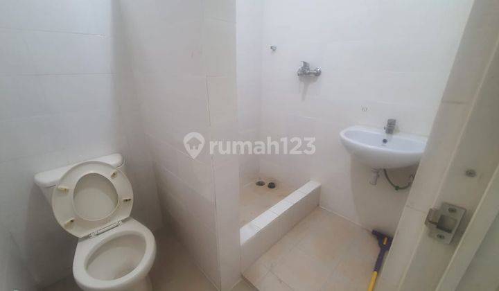 Ip2723 Disewakan Rumah Komplek Duta Mas Jelambar 2