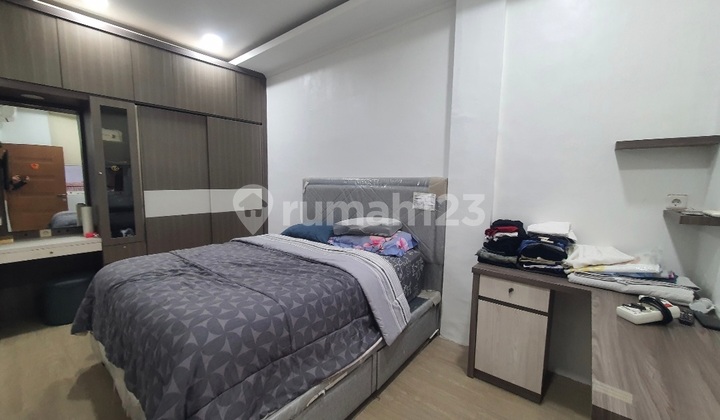 IP3065: Furnished House Ready to Occupy Jelambar IP3065: Furnished House Ready to Occupy Jelambar