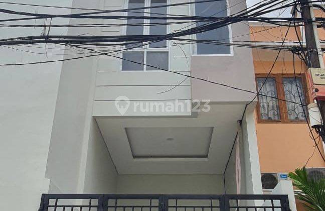 Ip2769 Rumah Baru Pondasi Kokoh Komplek Taman Ratu 1