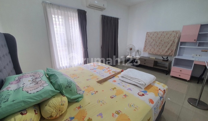 IP3017: Rumah Full Furnished Komplek Taman Ratu 2