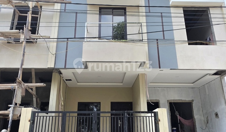 Ip3054 Rumah Baru Depan Taman Duri Kepa 2