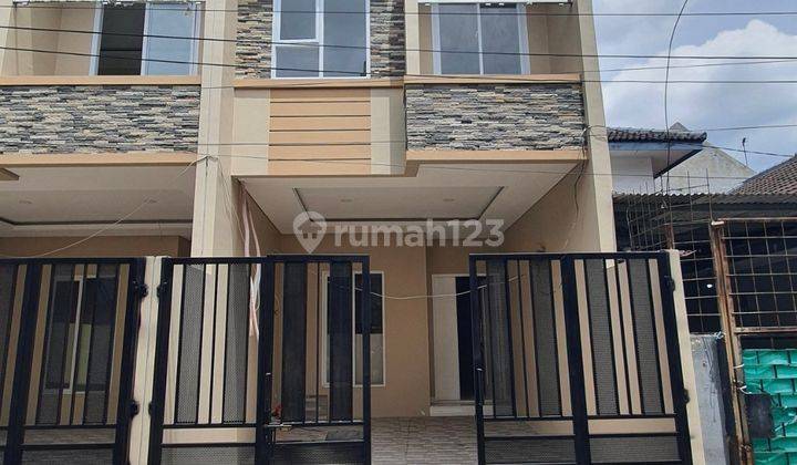 Ip2835 Rumah Baru Mininalis Dalam Komplek Tomang 1