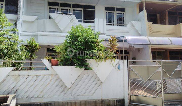 Ip2966 Rumah Komplek Green Garden Jakarta Barat 1