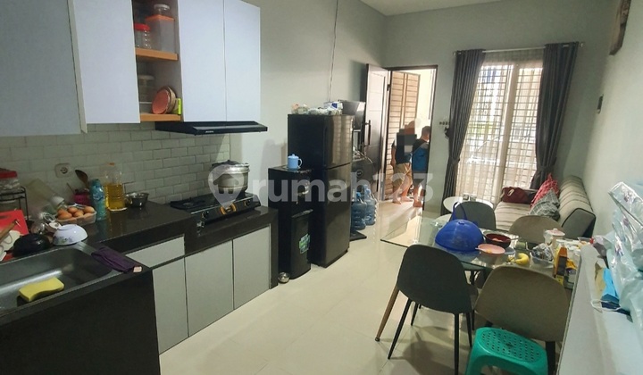 IP3066: Rumah Semi Furnished Dalam Komplek Duri Kepa 2