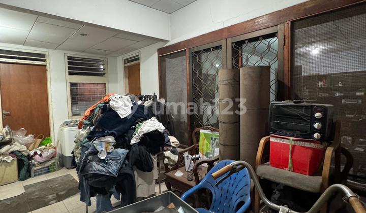 IP3061: Rumah Lama Komplek Kav Polri Jelambar 2
