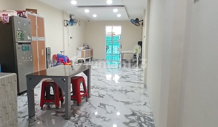 Ip2949 Nice House Ready to Occupy in Jelambar Area Ip2949 Nice House Ready to Occupy in Jelambar Area