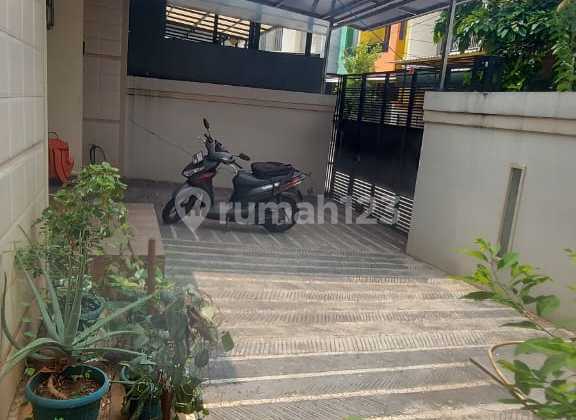 Ip2964 Rumah Lokasi Tenang Komplek Greenville  2
