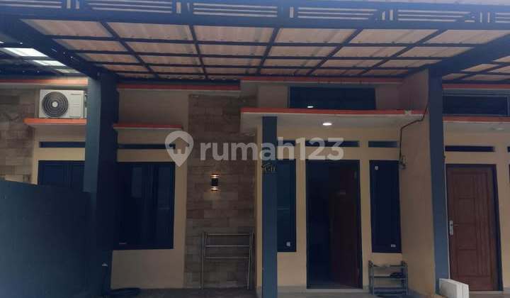 Rumah Takeover Tanpa Bi Cheking di Depok , Harga Nego di Lokasi Sampai Salaman Rumah Takeover Tanpa Bi Cheking di Depok , Harga Nego di Lokasi Sampai Salaman