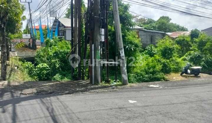 FOR RENT: Hook Position Land in Seminyak Area FOR RENT: Hook Position Land in Seminyak Area