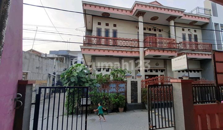 2-Story House in Semper, North Jakarta