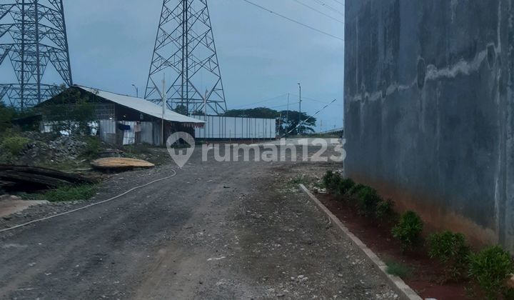 Modern New House in North Jakarta