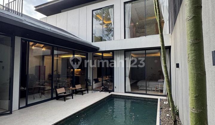 Dijual Rumah Keren di Puri Bintaro Sektor 9 Tangerang Selatan