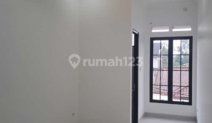 Dijual Rumah Brand New 2 Lantai Siap Huni di Griyaloka BSD Tangerang Dijual Rumah Brand New 2 Lantai Siap Huni di Griyaloka BSD Tangerang