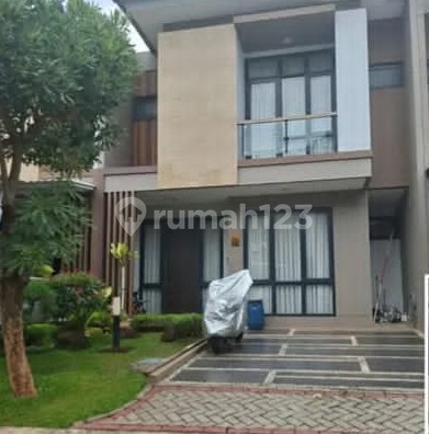 Jual Cepat Rumah  Full Furnished 2 1/2 lantai  di Sutera Jelita Alam Sutera 