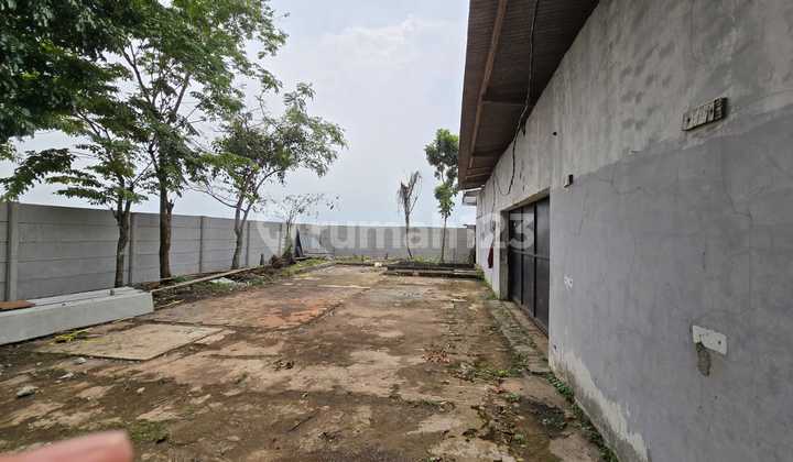 Good Warehouse 400 m2 SHM in Bojongsari Sawangan, Depok