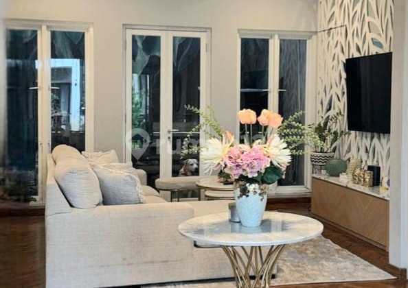 Rumah Cantik (126+60 m2) Siap Huni di Discovery District Bintaro