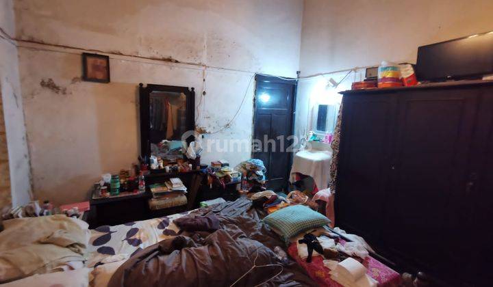 Dijual Rumah Lama SHM di Mainroad Jalan Sederhana Butuh Renovasi 2