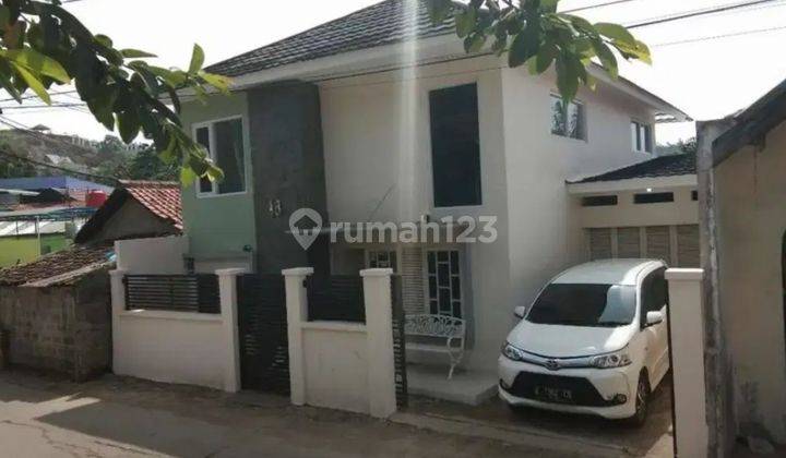 Rumah Bagus 2 Lantai SHM di Cibeber