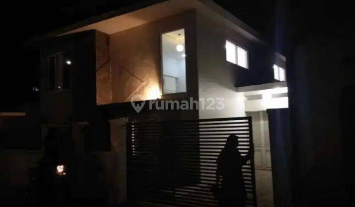 Rumah Bagus 2 Lantai SHM di Cibeber 2