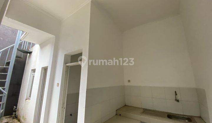 Dijual Rumah 2 Lantai SHM di Kopo Hadap Barat 2