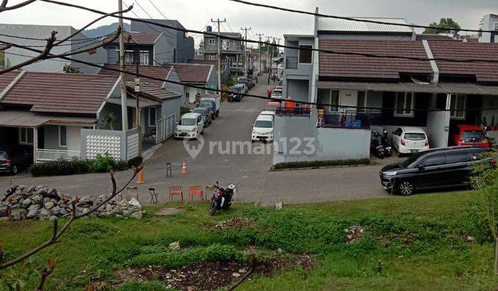 Disewakan Rumah Dalam Komplek di Cimahi Dekat Unjani 8
